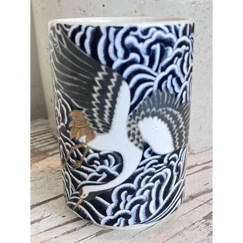 Vintage Lucky Sake Tea Cup Featuring A Gorgeous Gold Silver Flying Swan JAPAN